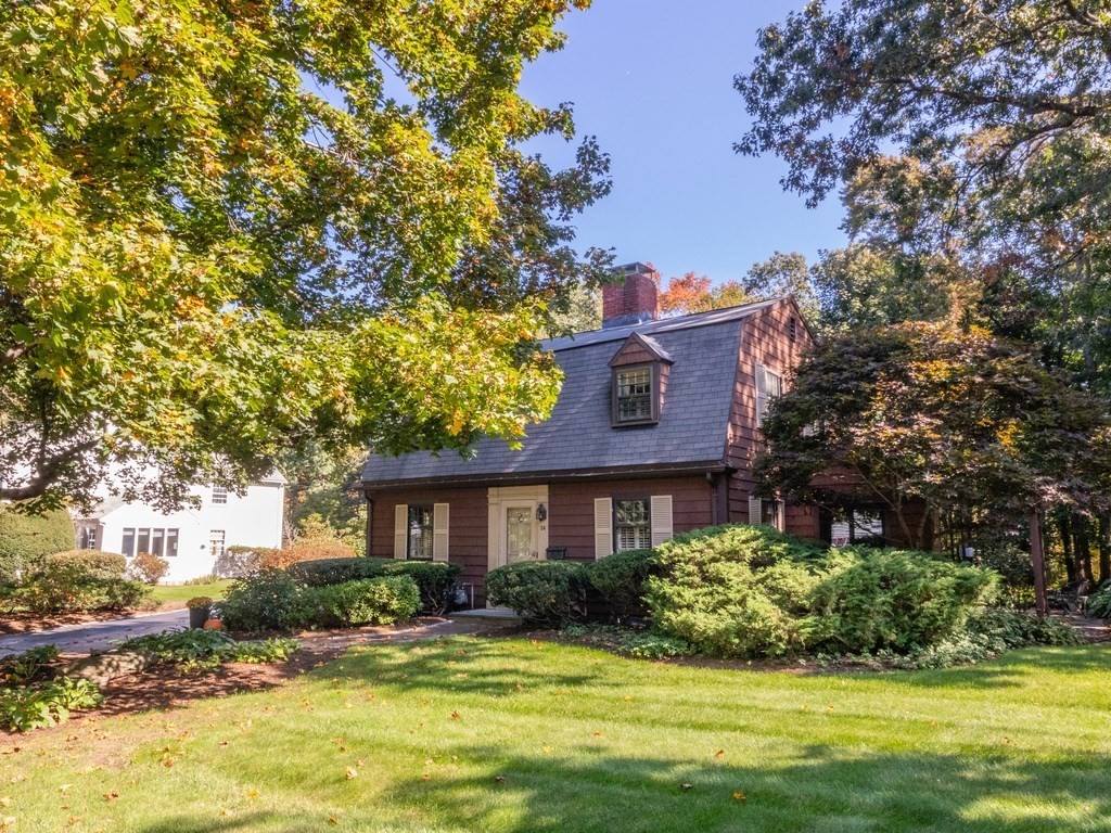24 Fuller Brook Road Wellesley, MA 02482 - Photo 2 of 42