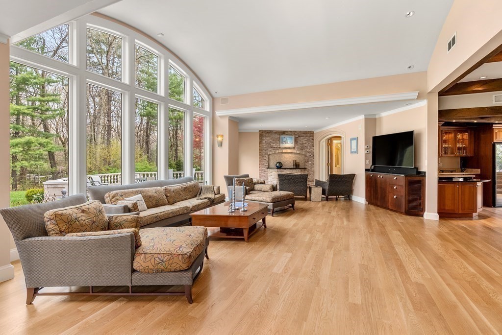15 Deer Run Road Lincoln, MA 01773 - Photo 13 of 36