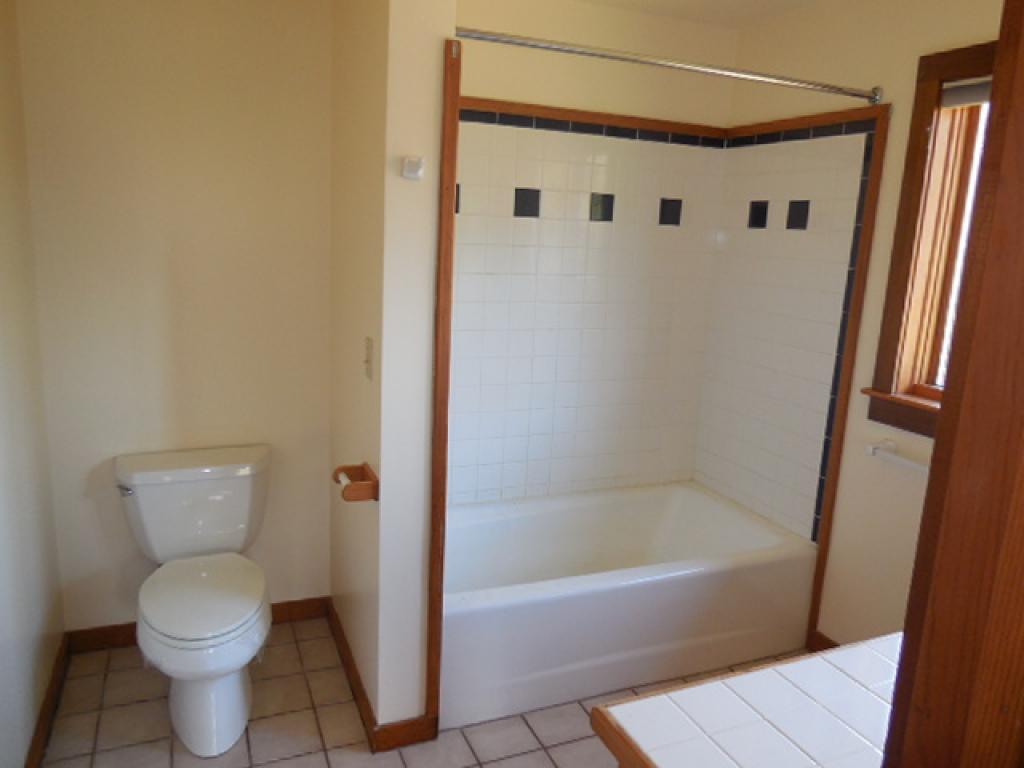 257 Cady Hill Road Stowe, VT 05672 - Photo 7 of 10 Gallery Image 7