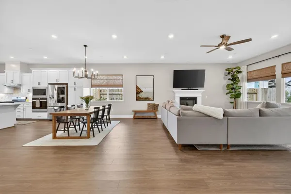 $699,000 | 3008 Hemet Way, Roseville, CA 95747