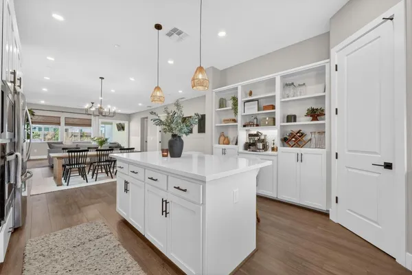 $699,000 | 3008 Hemet Way, Roseville, CA 95747