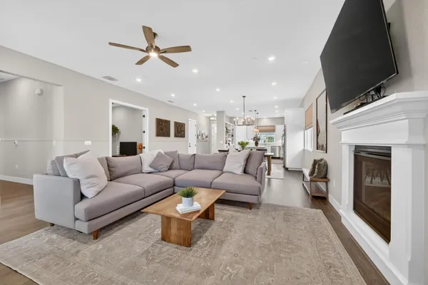 $699,000 | 3008 Hemet Way, Roseville, CA 95747