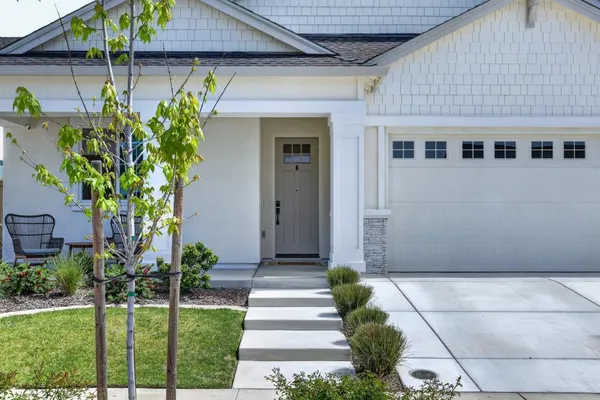 $699,000 | 3008 Hemet Way, Roseville, CA 95747