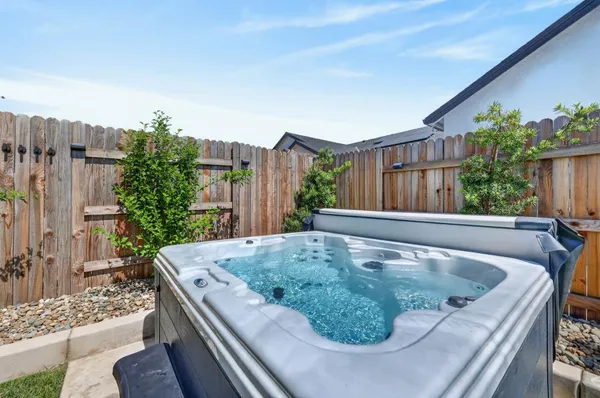 $699,000 | 3008 Hemet Way, Roseville, CA 95747