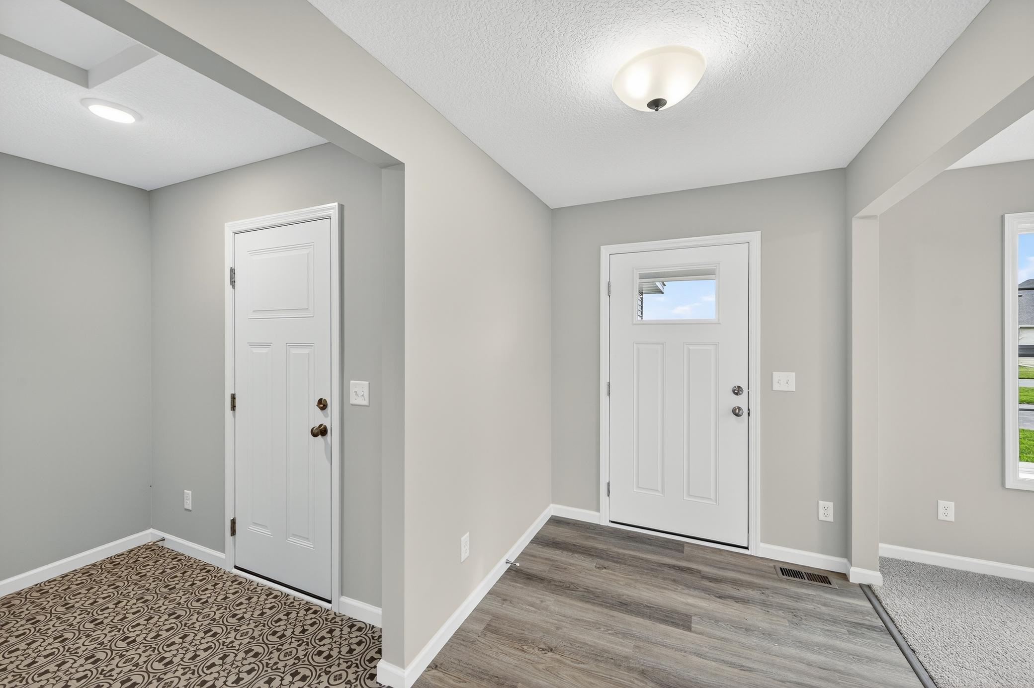 1507 Woods Road Northeast Isanti, MN 55040 - Photo 4 of 40
