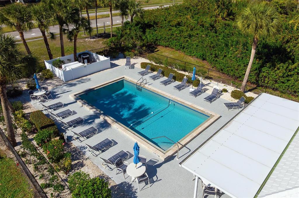 270 Cerromar Way South, Unit 57 Venice, FL 34293 - Photo 40 of 81 an aerial view of a house with a yard