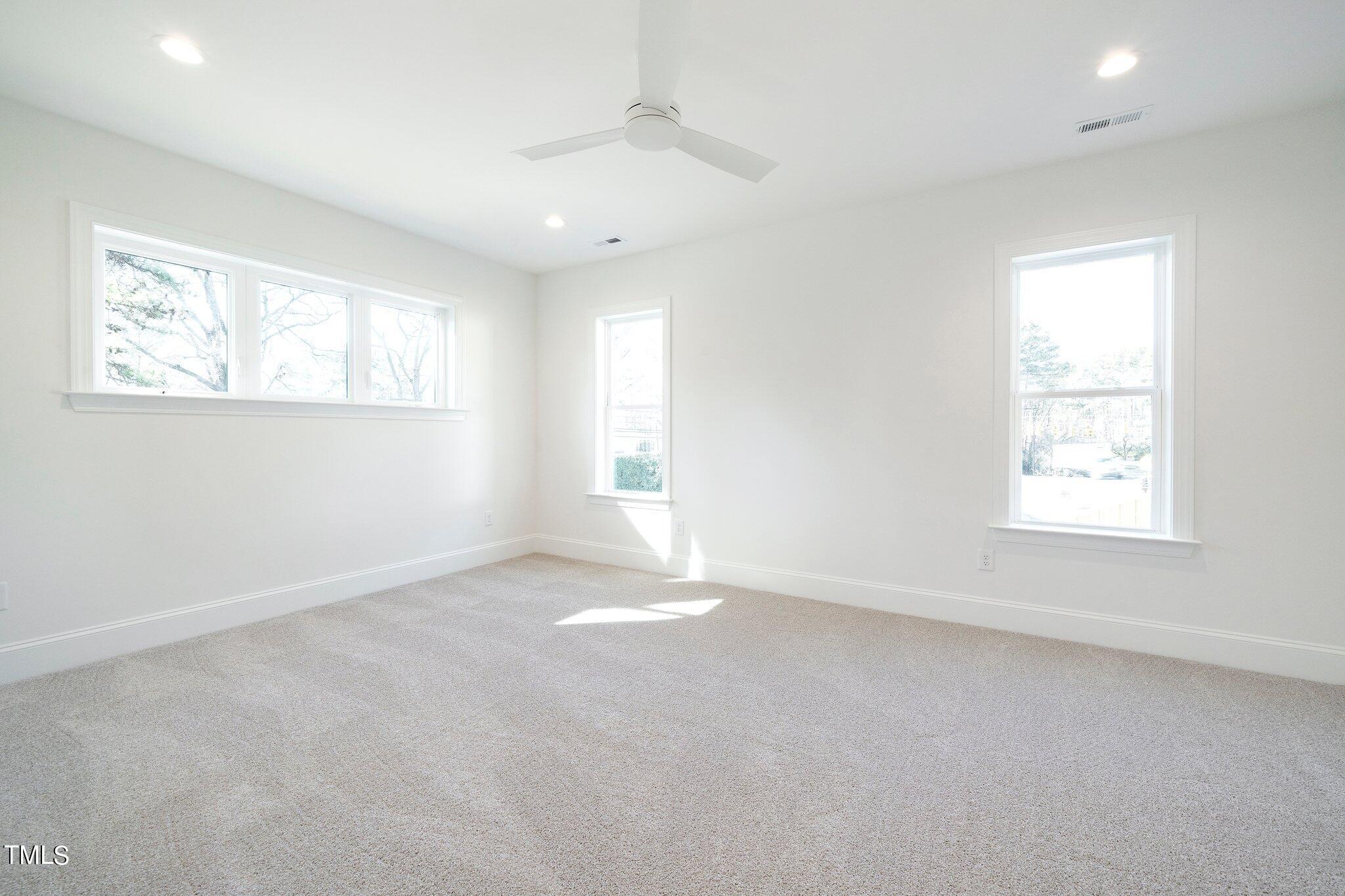 1652 Pineview Drive Raleigh, NC 27606 - Photo 19 of 33 18-web-or-mls-1652 Pineview Dr (16 of 30