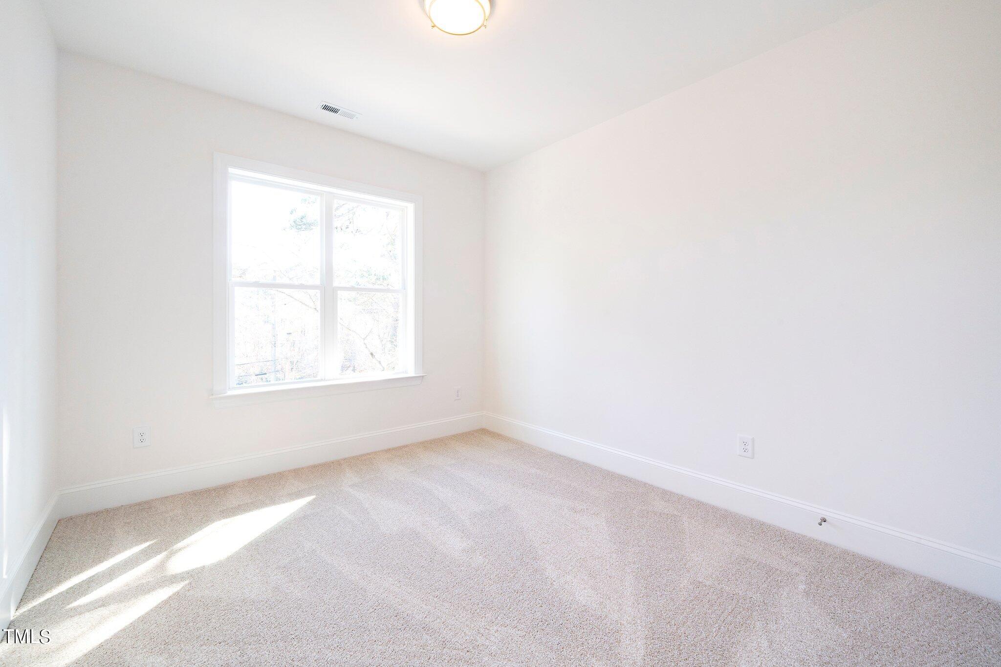 1652 Pineview Drive Raleigh, NC 27606 - Photo 24 of 33 23-web-or-mls-1652 Pineview Dr (21 of 30