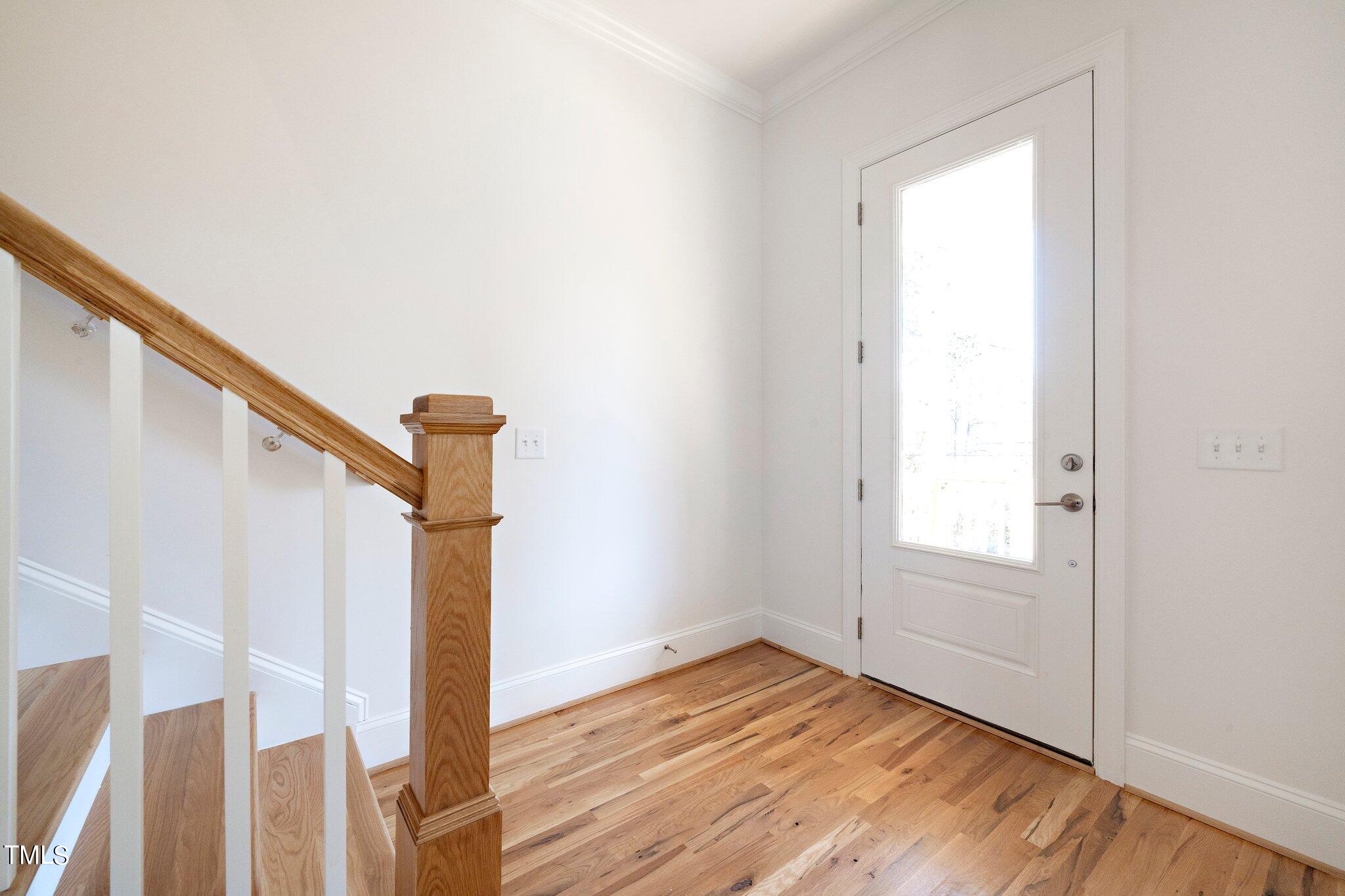 1652 Pineview Drive Raleigh, NC 27606 - Photo 6 of 33 5-web-or-mls-1652 Pineview Dr (1 of 30)