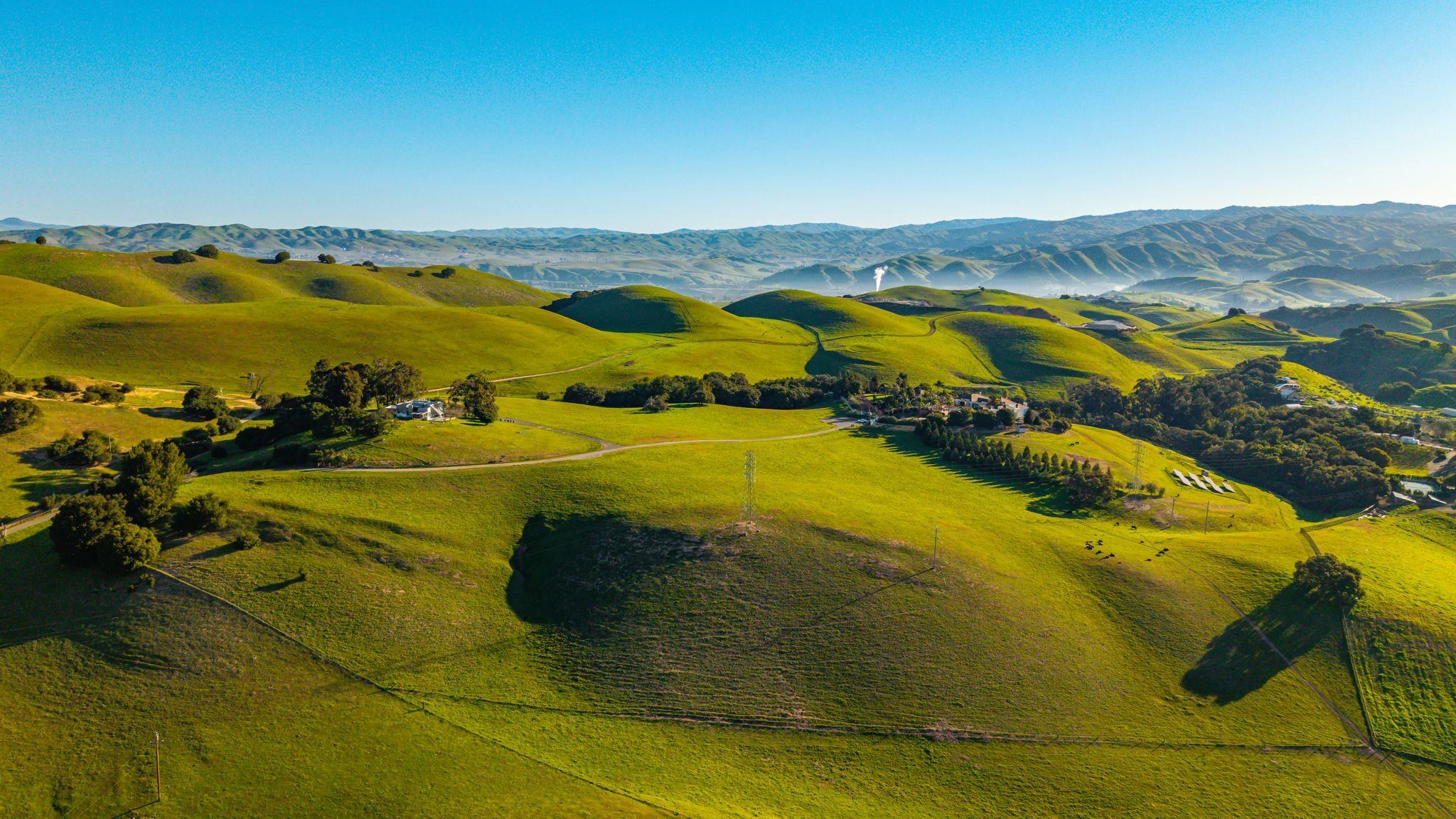 2395 Tecado Terrace Fremont, CA 94539 - Photo 16 of 37 a view of an ocean and a mountain