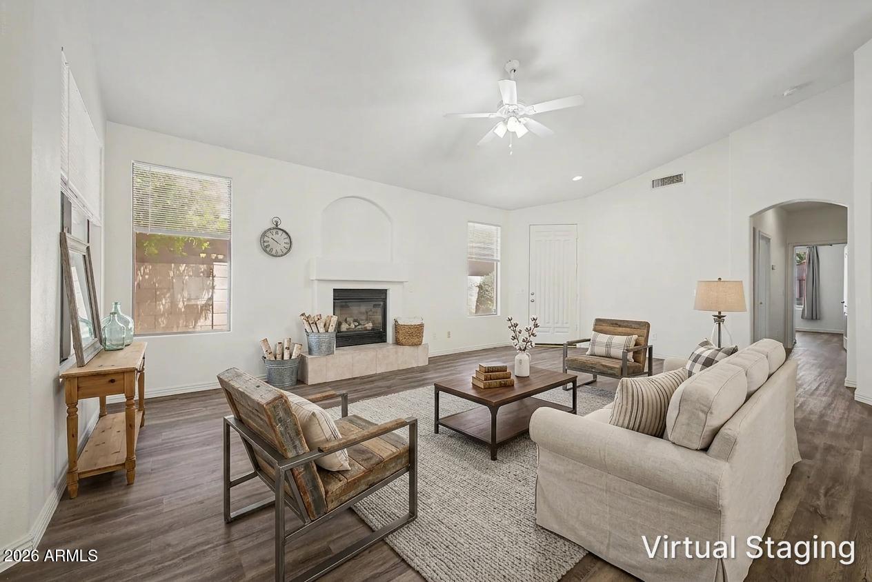 910 South Nielson Street Gilbert, AZ 85296 - Photo 3 of 11 collov-ai_20260430104252_4dppdu