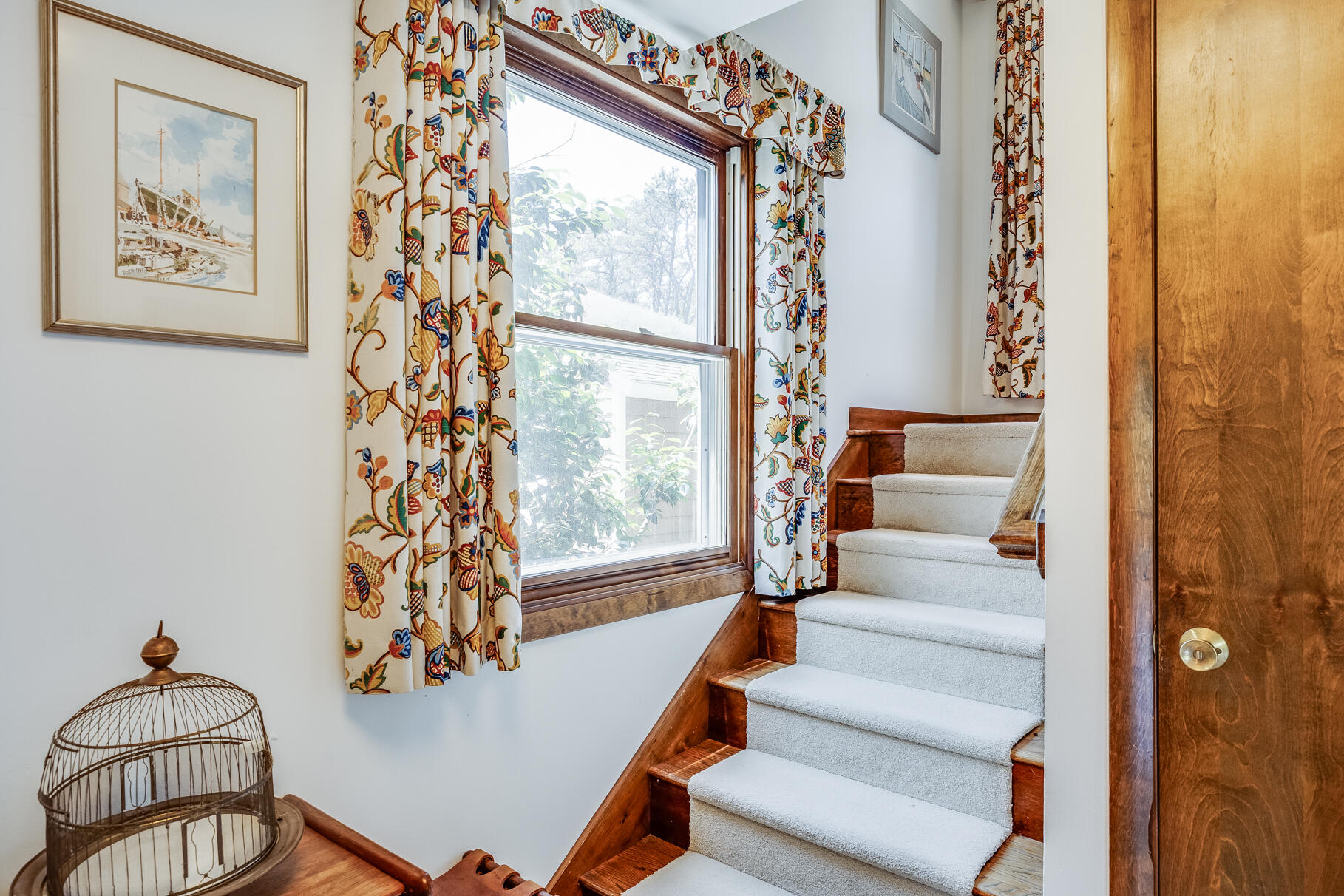 72 South Highland Road Truro, MA 02666 - Photo 25 of 59 a living room with furniture and a potted plant