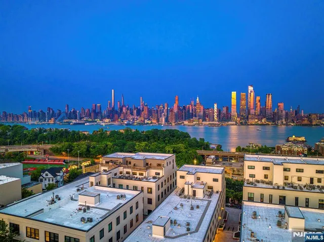 $665,888 | 518 Gregory Avenue, Unit C402, Weehawken, NJ 07086
