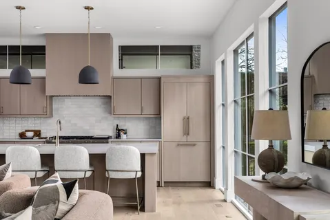 $1,999,900 | 3718 West End Avenue, Unit 2, Nashville, TN 37205