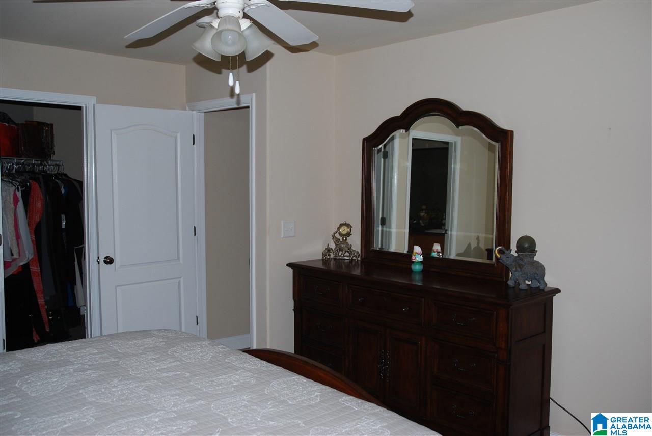 416 Marsh Circle Calera, AL 35040 - Photo 16 of 26