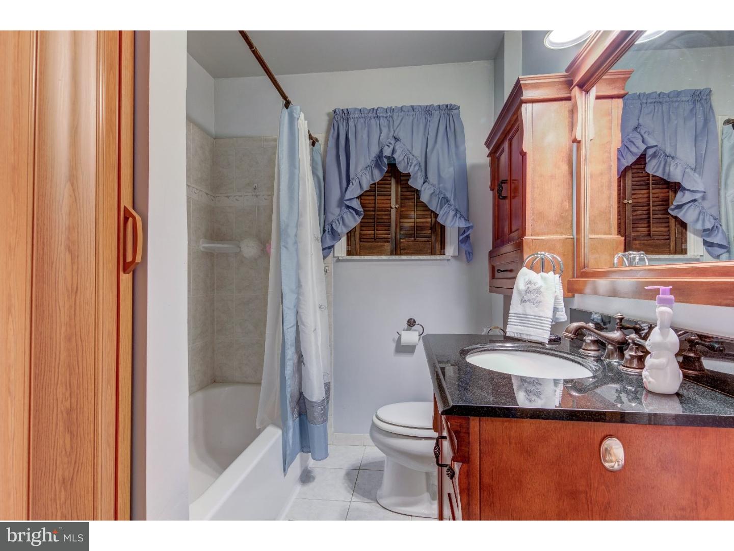 608 Gilbert Road Ridley Park, PA 19078 - Photo 9 of 25