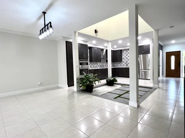 $2,900 | 1905 Canterbury Circle, Wellington, FL 33414