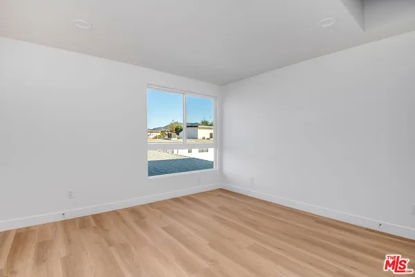 $4,983 | 10801 Kling Street, Toluca Lake, CA 91602