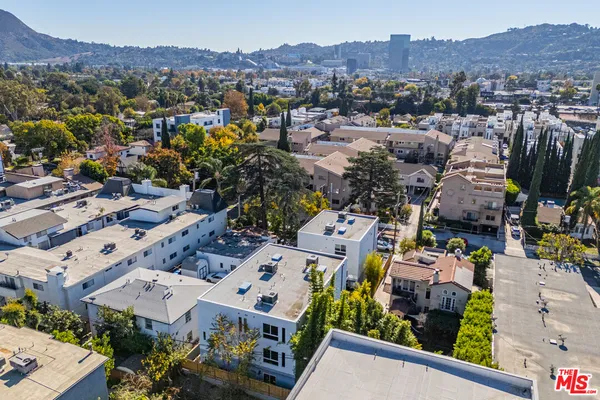 $4,983 | 10801 Kling Street, Toluca Lake, CA 91602