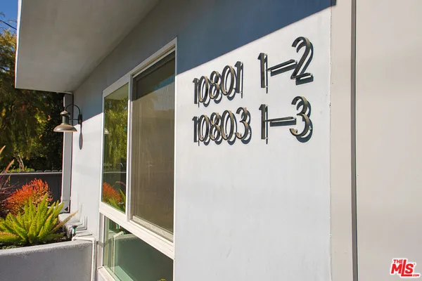 $4,983 | 10801 Kling Street, Toluca Lake, CA 91602