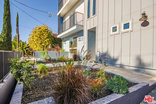 $4,983 | 10801 Kling Street, Toluca Lake, CA 91602