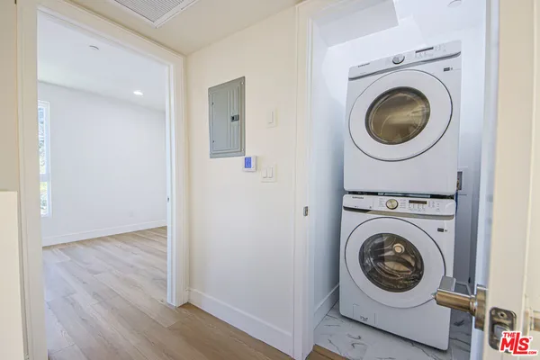 $4,983 | 10801 Kling Street, Toluca Lake, CA 91602