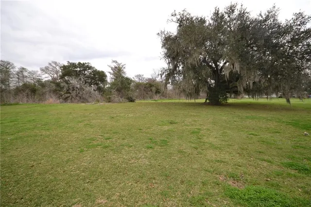 $249,000 | 16047 Hwy 631 Highway, Paradis, LA 70080