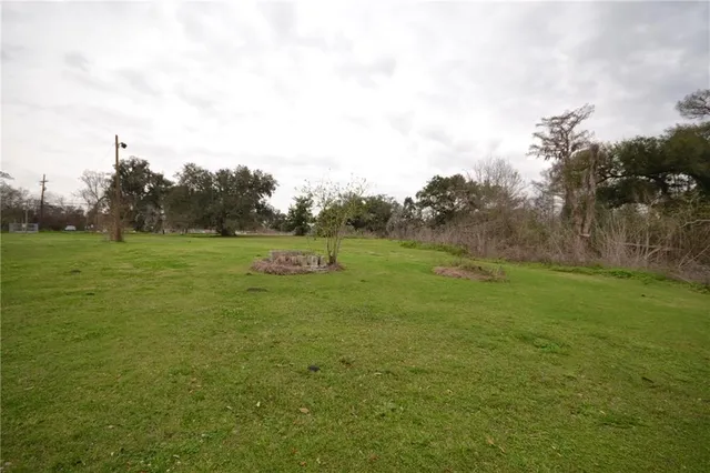 $249,000 | 16047 Hwy 631 Highway, Paradis, LA 70080