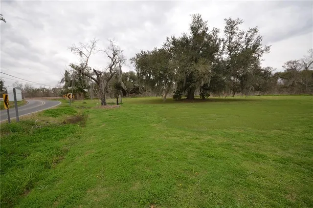 $249,000 | 16047 Hwy 631 Highway, Paradis, LA 70080