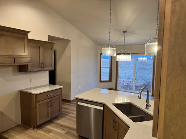 $509,900 | 3716 Edwina Drive, De Pere, WI 54115