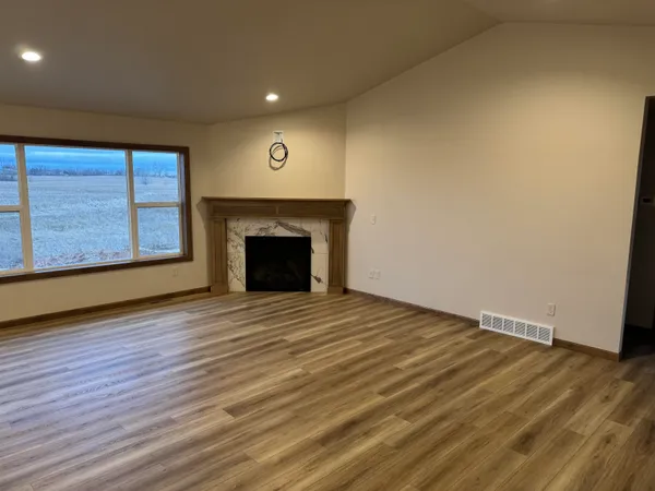 $509,900 | 3716 Edwina Drive, De Pere, WI 54115