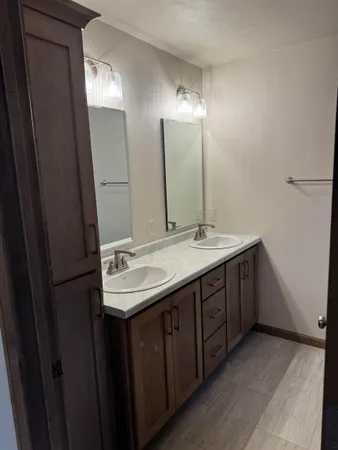 $509,900 | 3716 Edwina Drive, De Pere, WI 54115