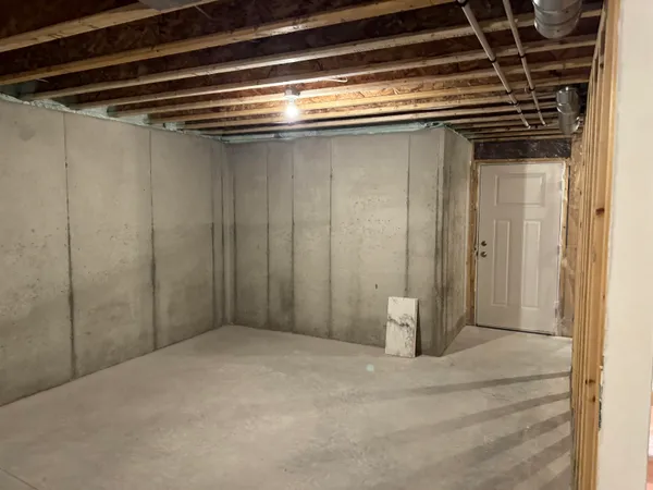 $509,900 | 3716 Edwina Drive, De Pere, WI 54115