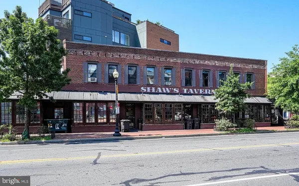 $3,300 | 631 Florida Avenue Northeast, Unit B, Washington, DC 20002