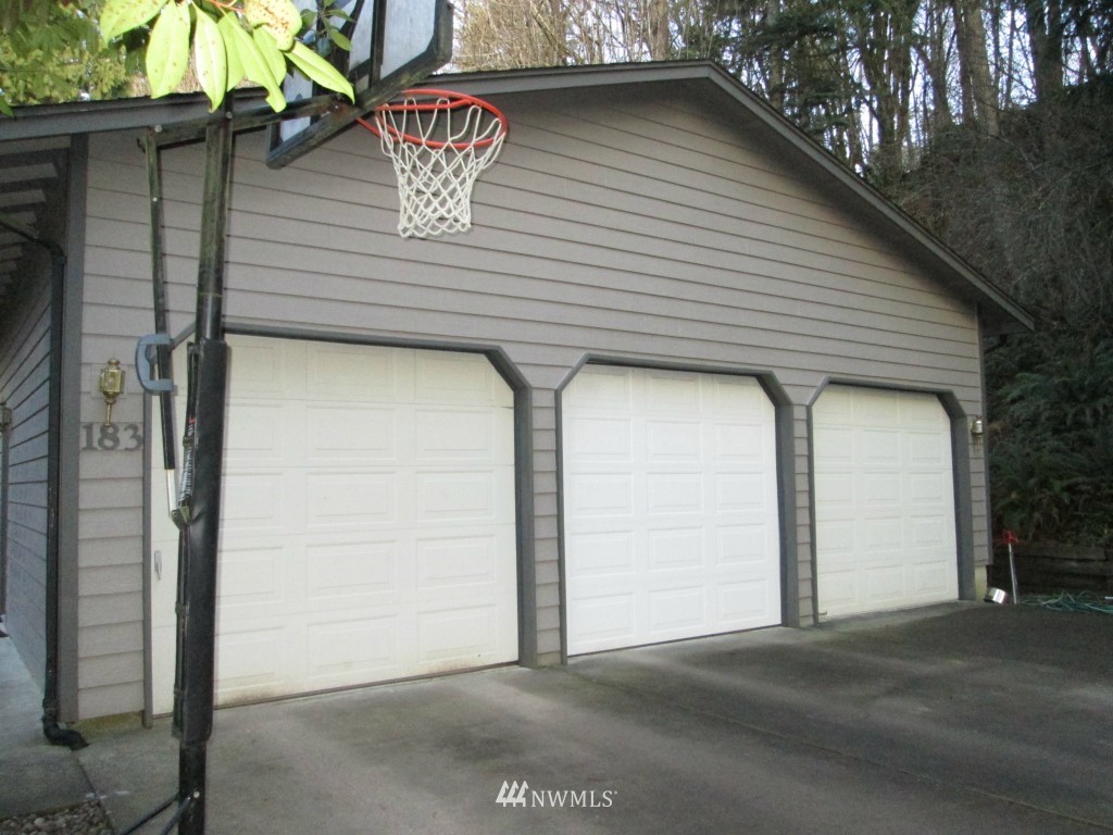 183 Niemi Road Longview, WA 98632 - Photo 3 of 24