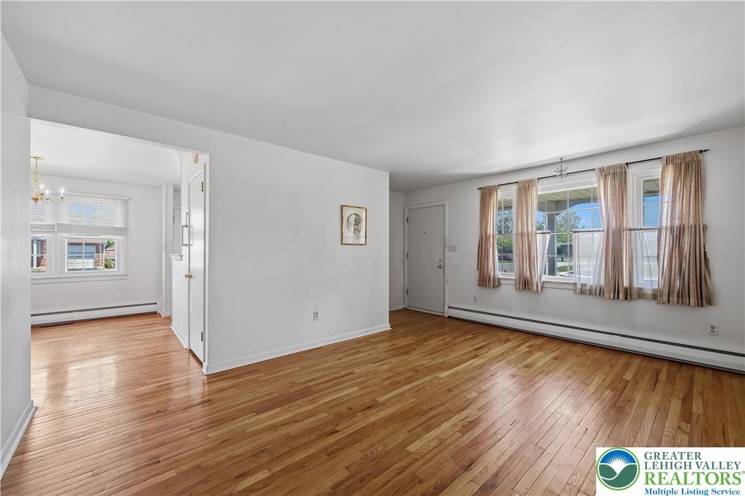78 Colonial Road Allentown, PA 18109 - Photo 6 of 30