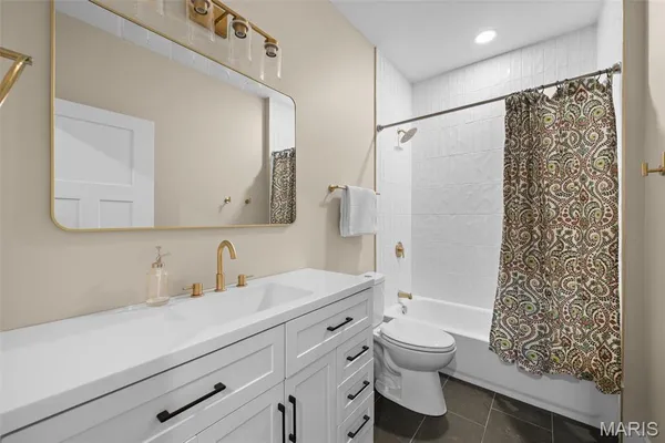 $525,000 | 3924 Parker Avenue, St. Louis, MO 63116