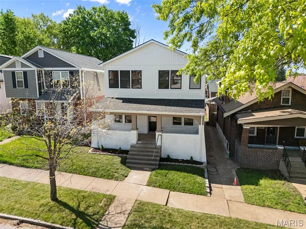 $525,000 | 3924 Parker Avenue, St. Louis, MO 63116