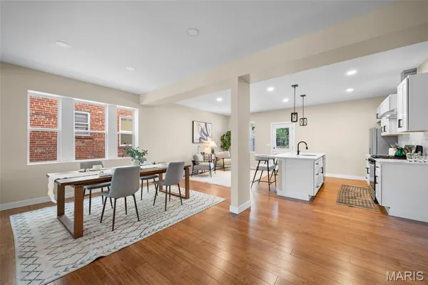 $525,000 | 3924 Parker Avenue, St. Louis, MO 63116