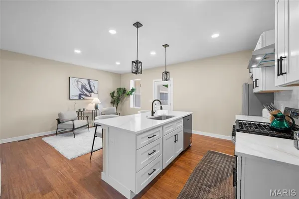 $525,000 | 3924 Parker Avenue, St. Louis, MO 63116