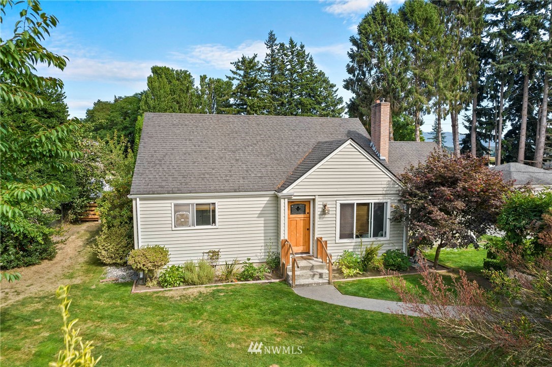 10815 Jordan Road Burlington, WA 98233 - Photo 1 of 22 Gallery Image 1