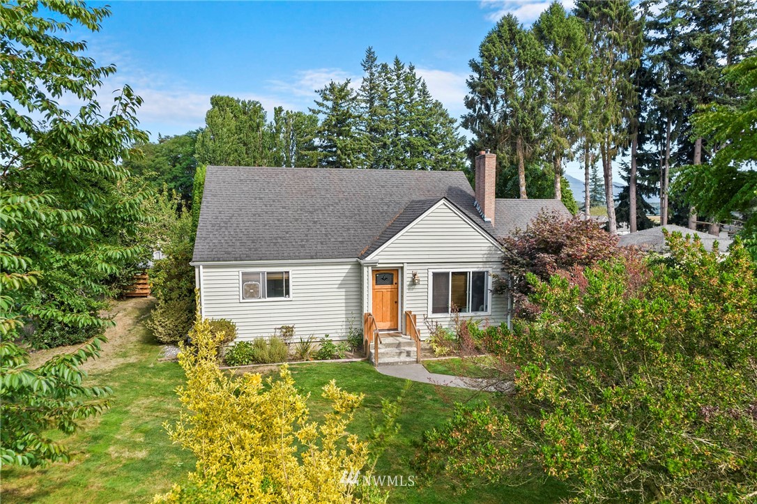10815 Jordan Road Burlington, WA 98233 - Photo 2 of 22 Gallery Image 2