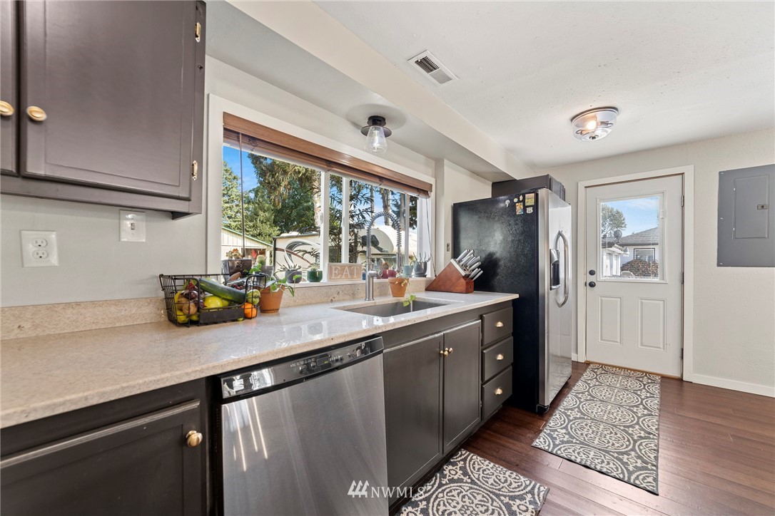 10815 Jordan Road Burlington, WA 98233 - Photo 11 of 22 Gallery Image 11