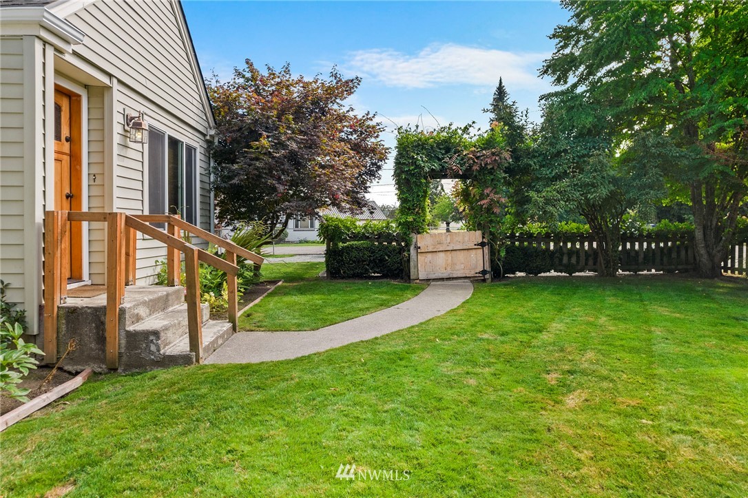 10815 Jordan Road Burlington, WA 98233 - Photo 3 of 22 Gallery Image 3