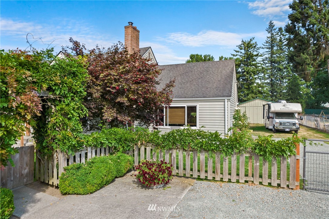 10815 Jordan Road Burlington, WA 98233 - Photo 4 of 22 Gallery Image 4