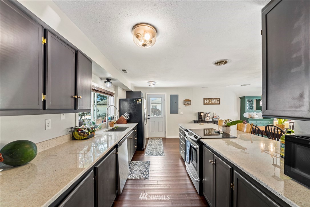 10815 Jordan Road Burlington, WA 98233 - Photo 8 of 22 Gallery Image 8
