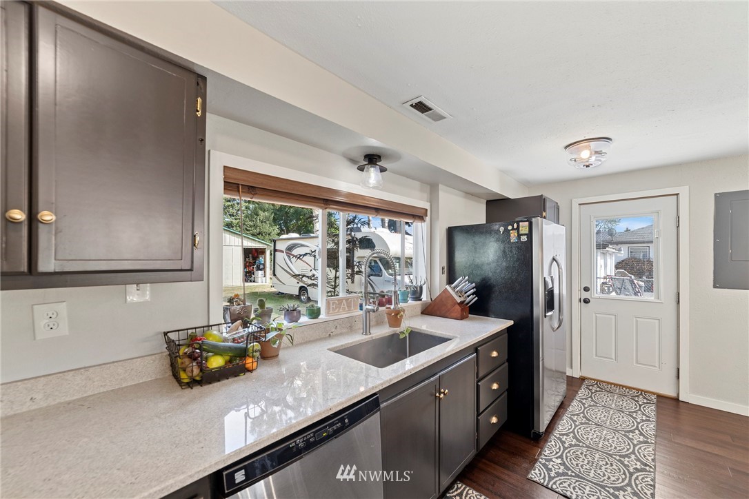 10815 Jordan Road Burlington, WA 98233 - Photo 9 of 22 Gallery Image 9