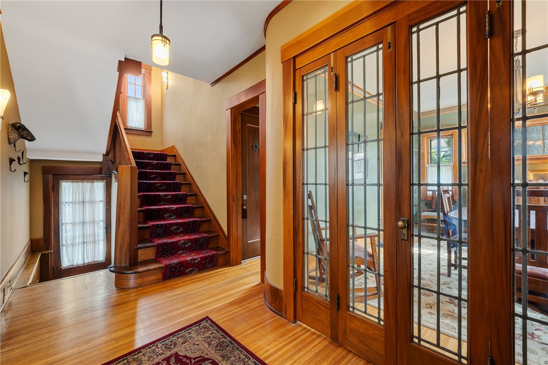 156 Windemere Road Rochester, NY 14610 - Photo 5 of 49 Gallery Image 5