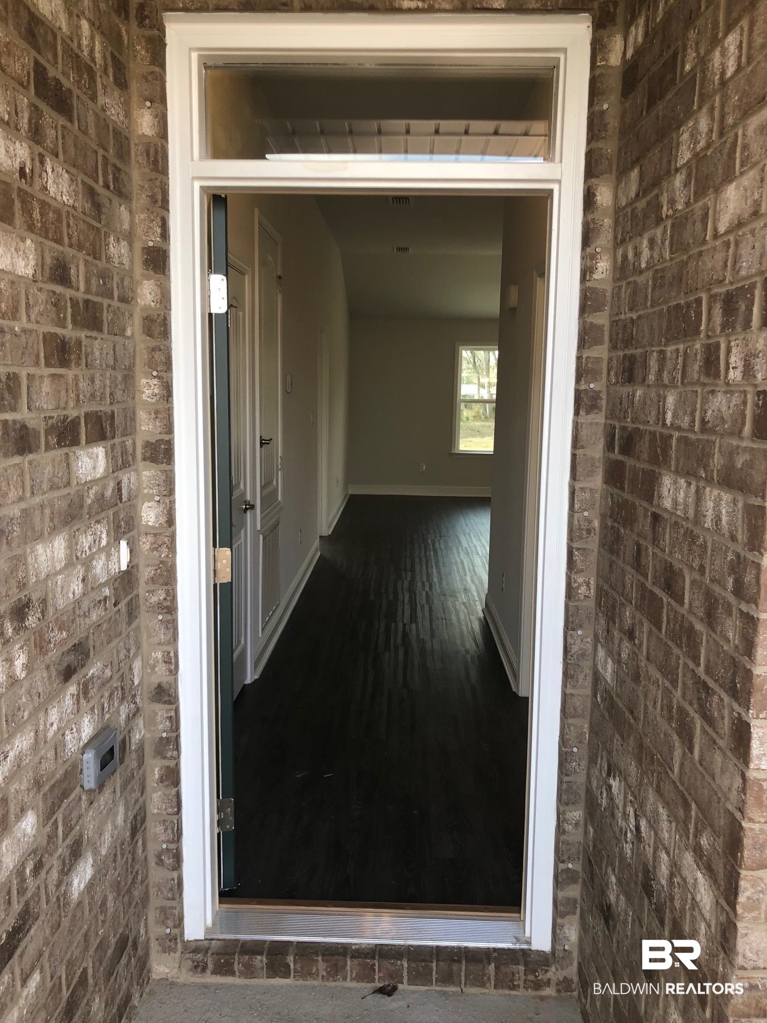 23186 Ridgewood Drive Robertsdale, AL 36567 - Photo 2 of 14 Gallery Image 2