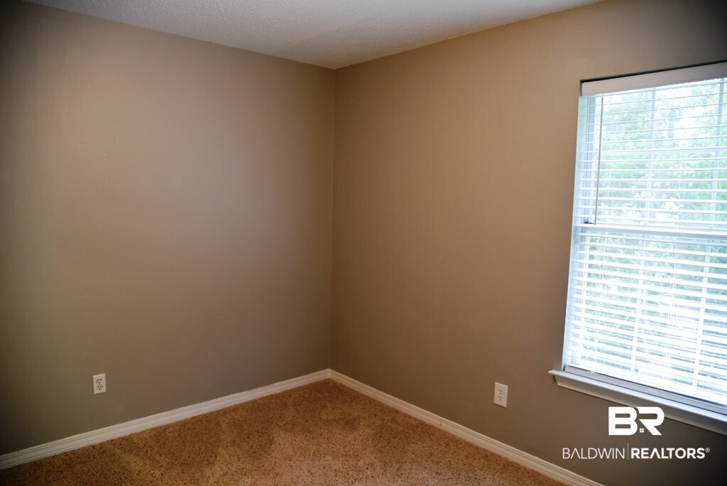 2423 West Road Mobile, AL 36693 - Photo 15 of 21